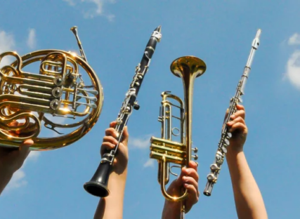 Horn, Klarinette, Trompete und Querflöte